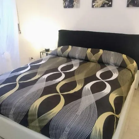 Bliss Apartment *