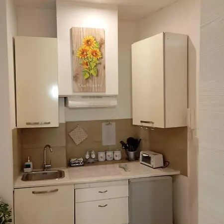 Apartment Bliss *